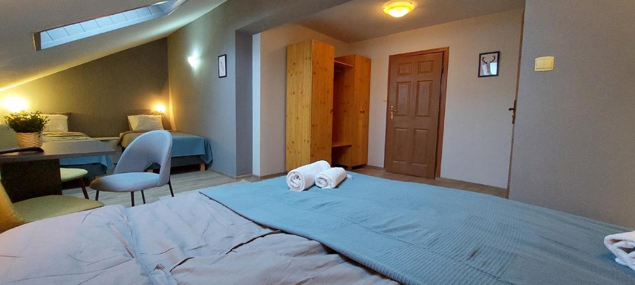 Skalny Dworek Hotel *